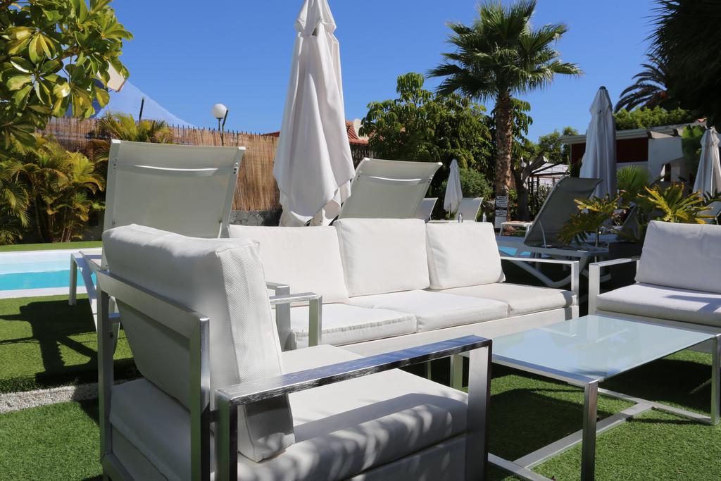 Boys Maspalomas Gay Men Only 3*