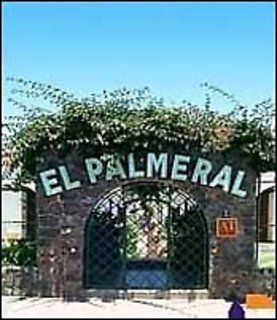 El Palmeral Apartment *