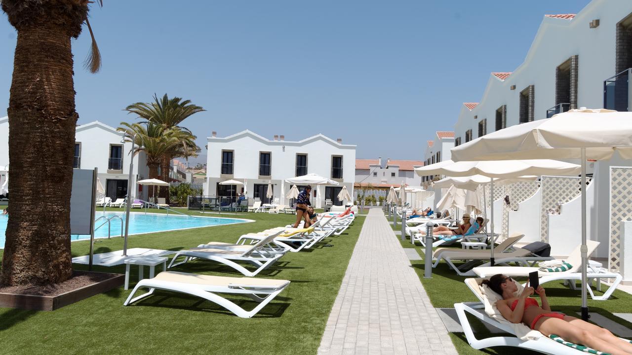 Fbc Fortuny - Adults Only