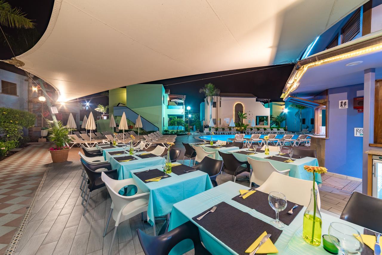 Aparthotel Club Vista Serena 3*
