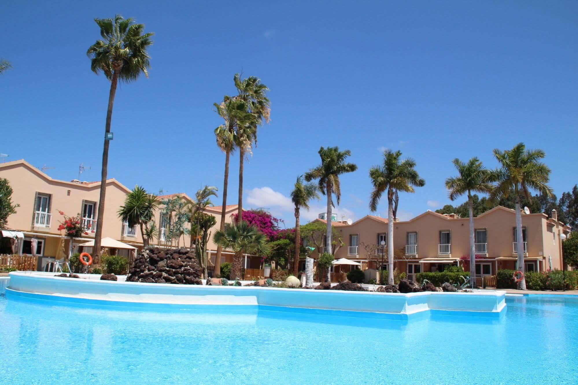 Oasis Club (adults Only) Apartment