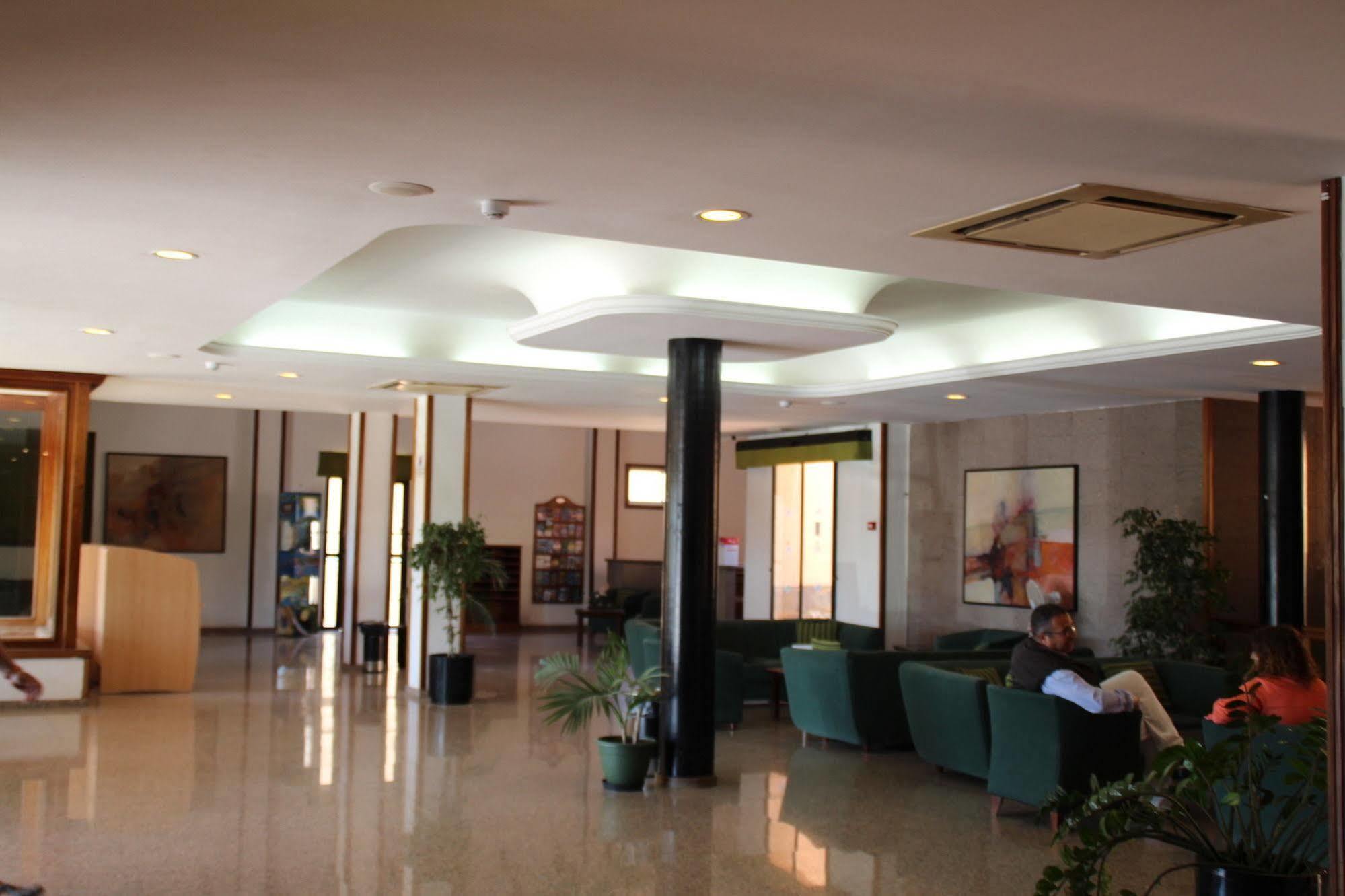 Apartment Oasis Club (adults Only)