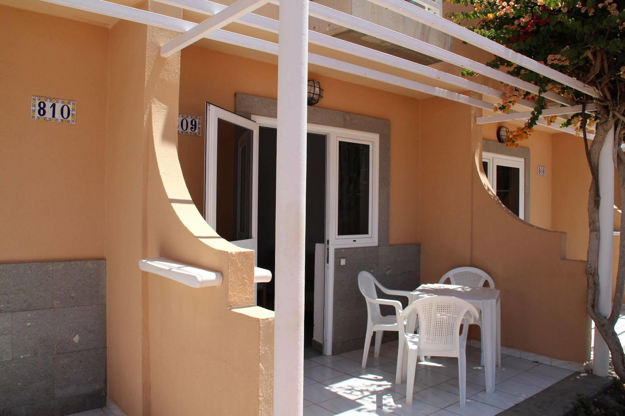 Oasis Club (adults Only) Apartment