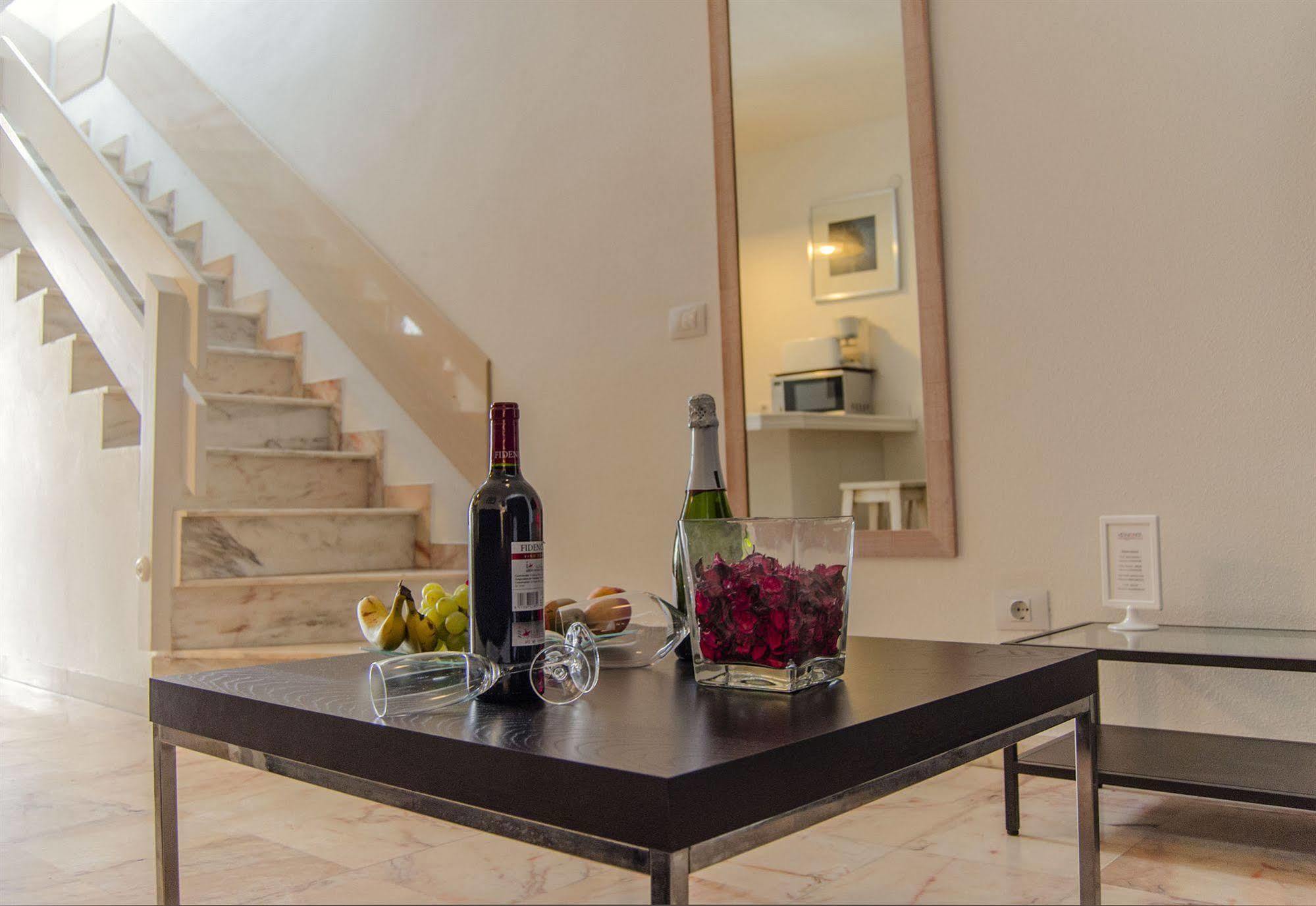 Hotel Vista Bonita - Gay And Lesbian Only (adults Only) 3*