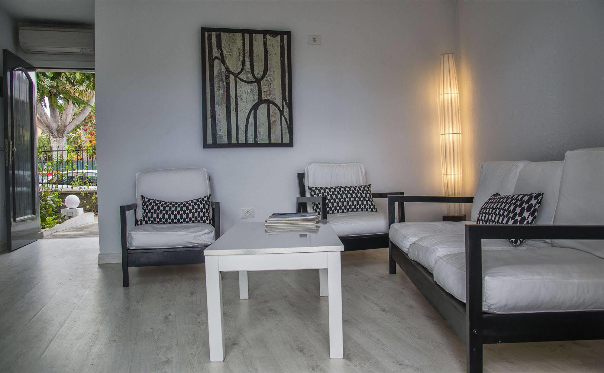 Hotel Vista Bonita - Gay And Lesbian Only (adults Only) 3*