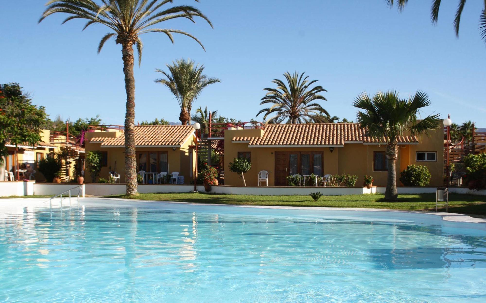 Huoneistohotelli Parque Bali Con Aire Acondicionado 2*