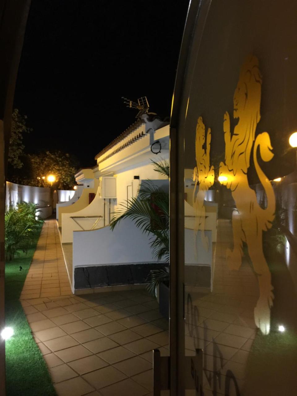 Holiday home Alsol Leones