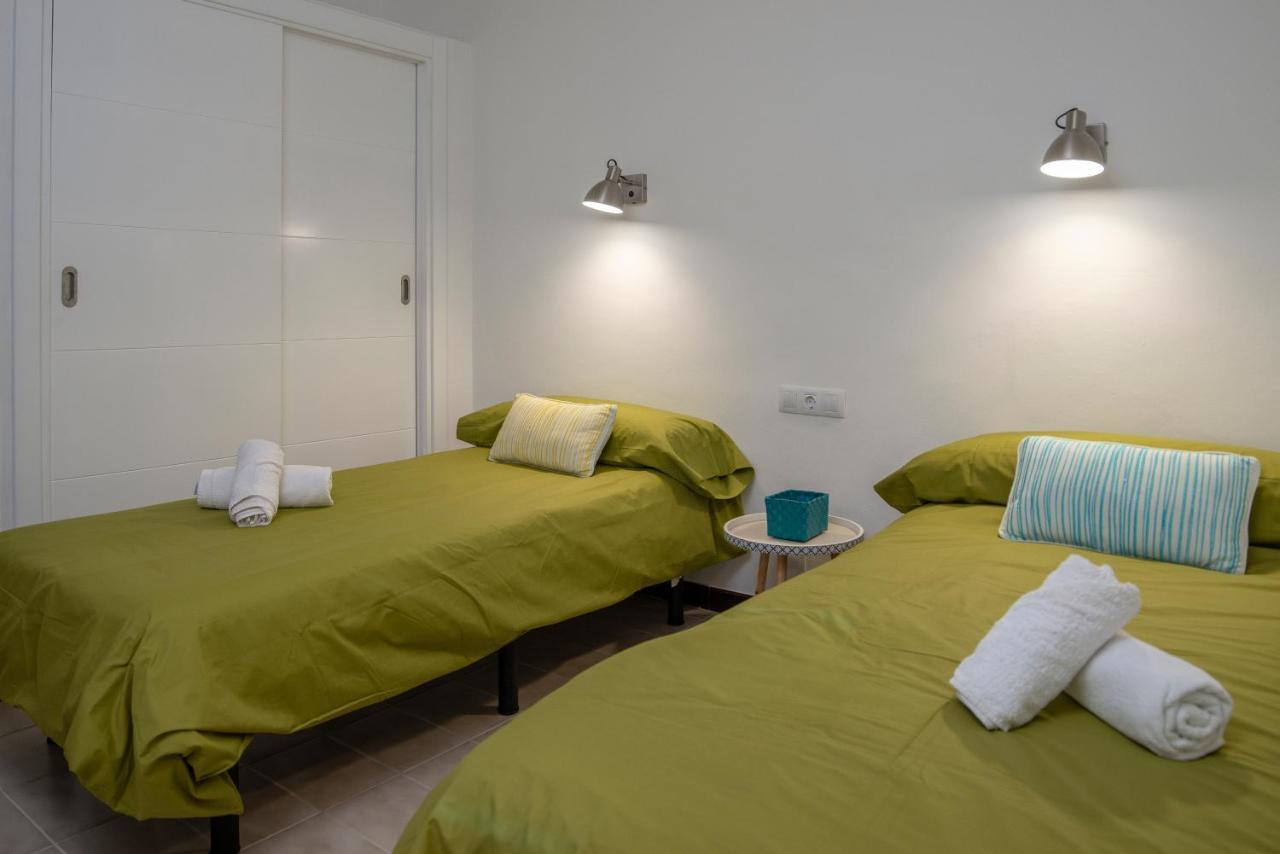 Bungalow Los Melocotones 4p Jardin Piscina By Lightbooking Holiday home *