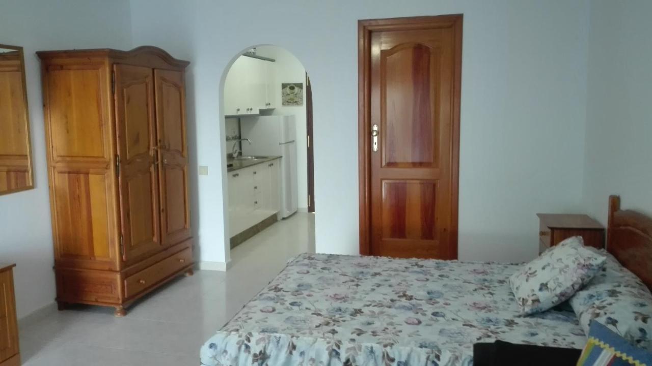 With Sea View And Pool