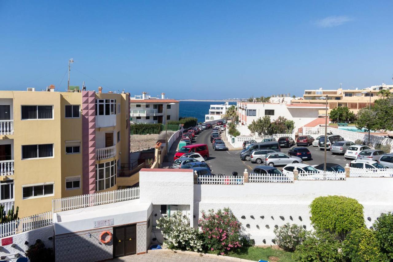 Apartamento With Sea View And Pool
