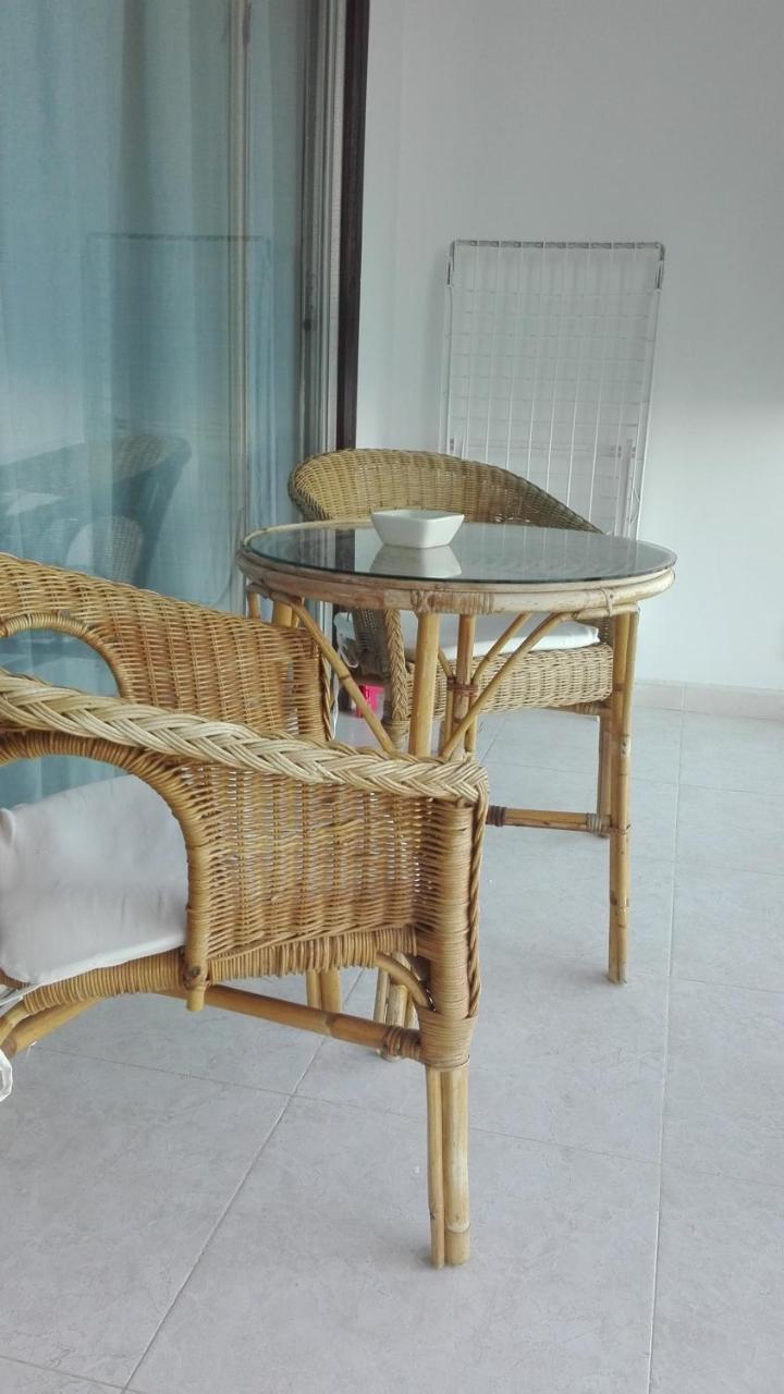 Apartamento With Sea View And Pool