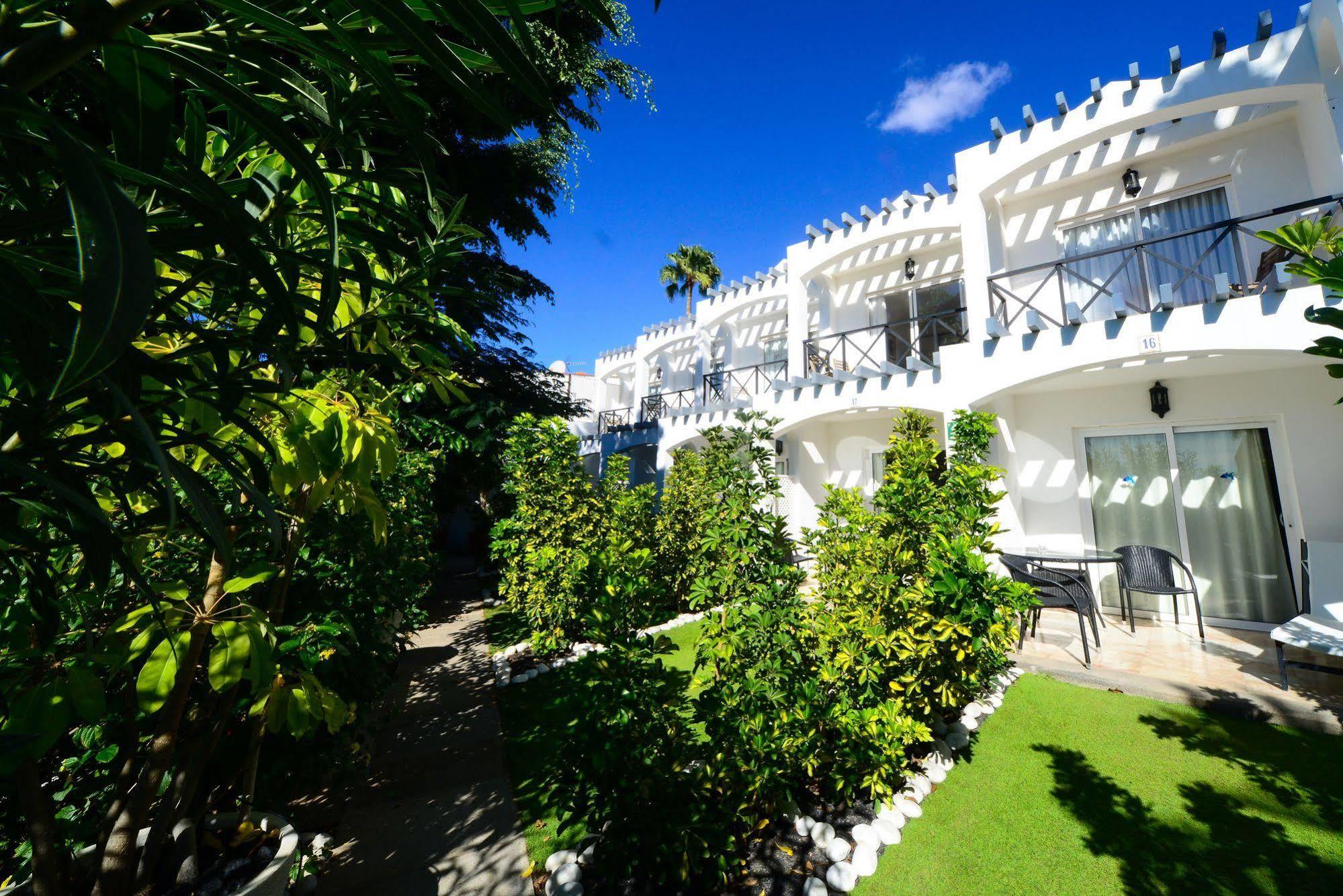 Vista Bonita - Gay And Lesbian Only (adults Only) Hotel