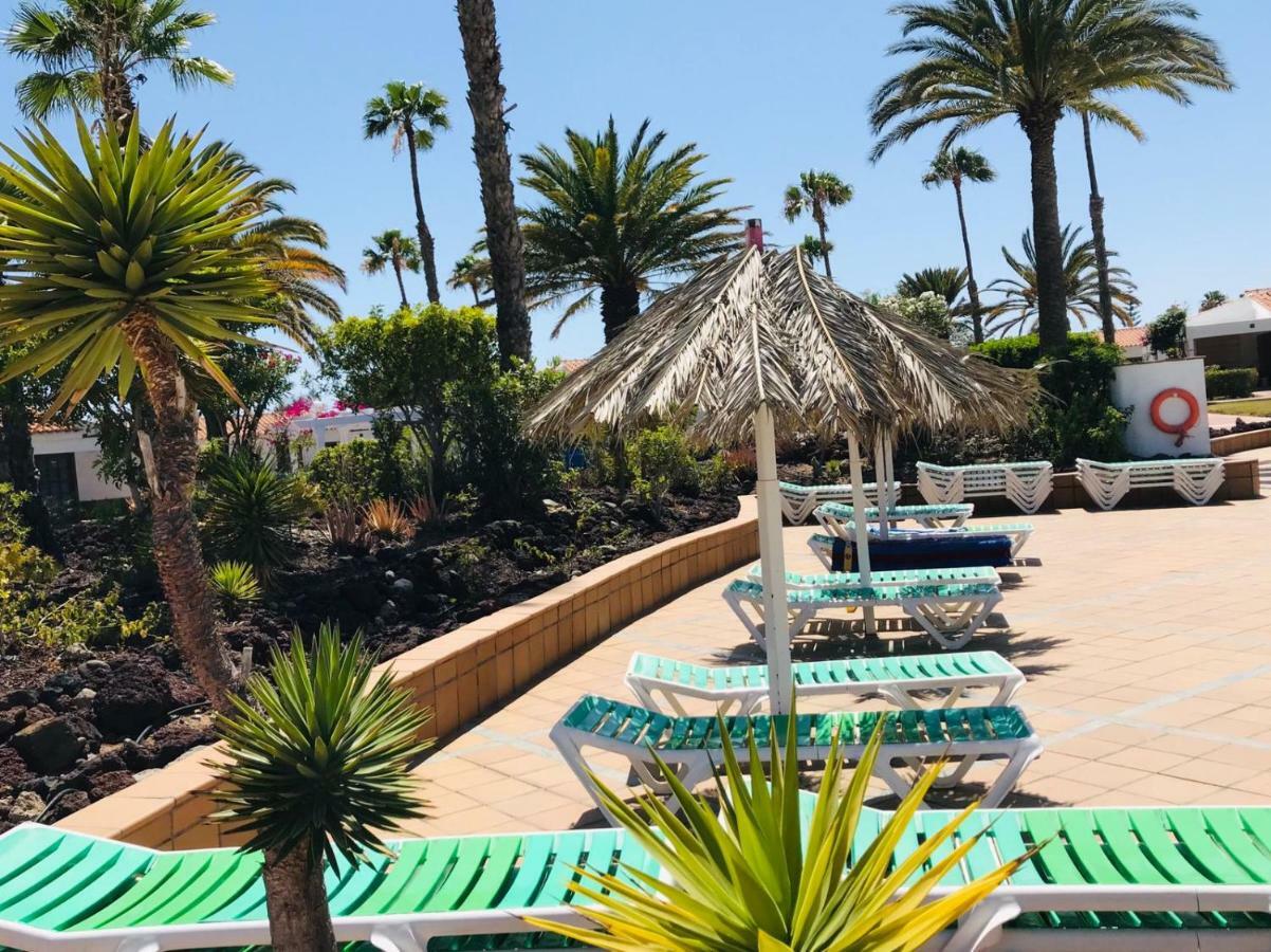 Bungalow Las Vegas Stars Beach *