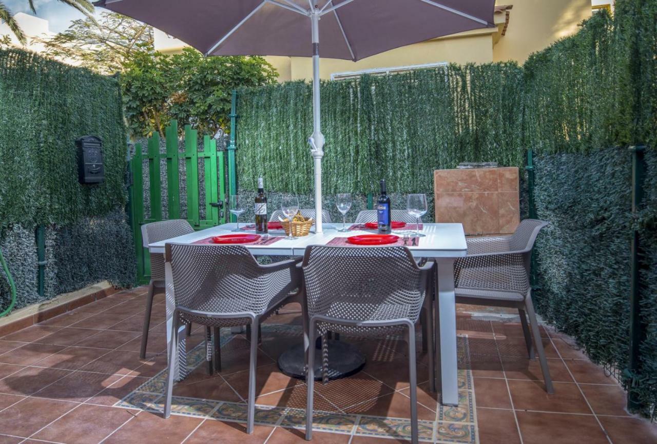 Bungalow Terraza Privada Barbacoa Y Piscina By Lightbooking Holiday home Maspalomas (Gran Canaria)