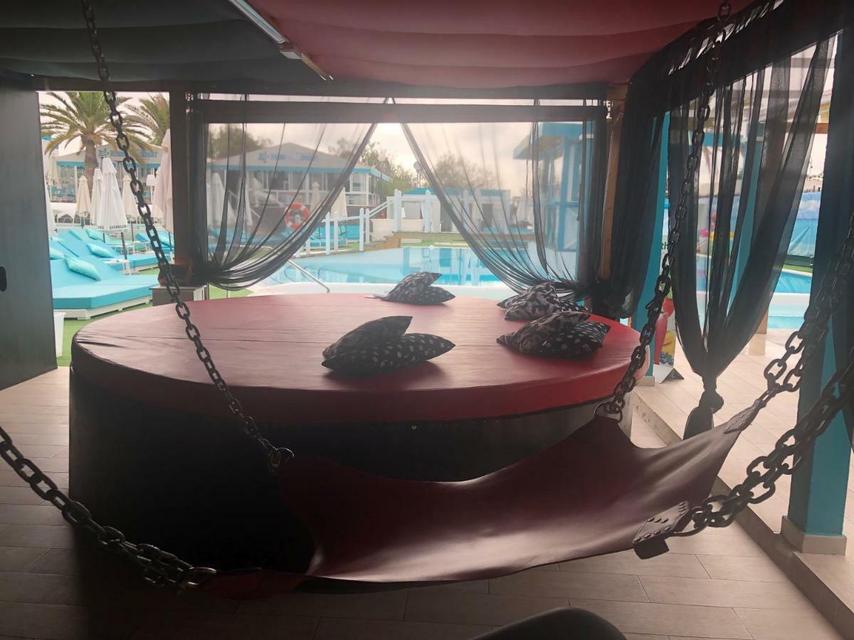 Venus Star - Fkk Nudist Swingers - Only Couples Hotel do amor