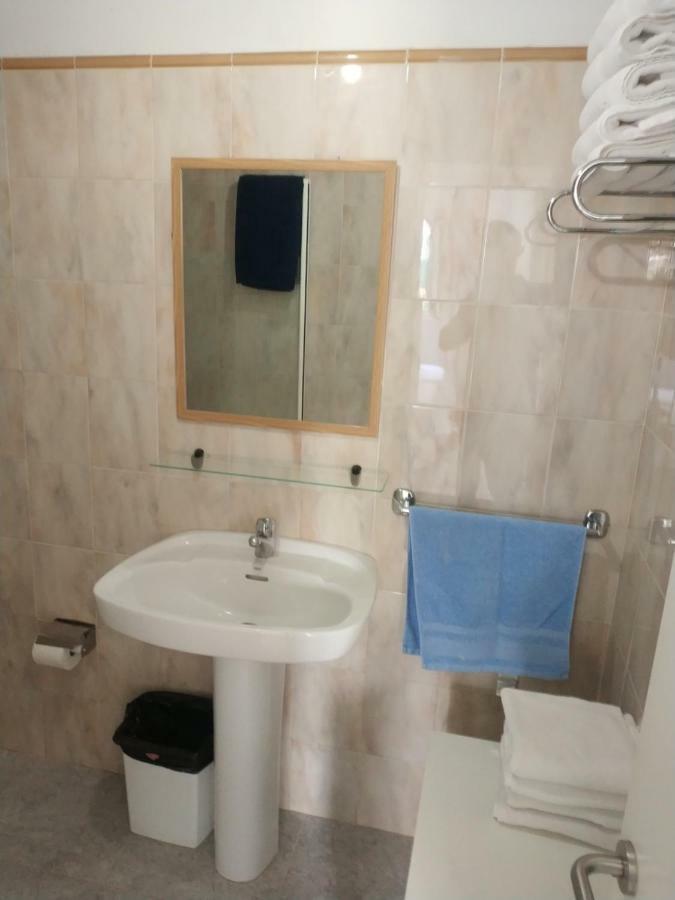 Bungalow With Private Garden Nex To Yumbo Center Holiday home