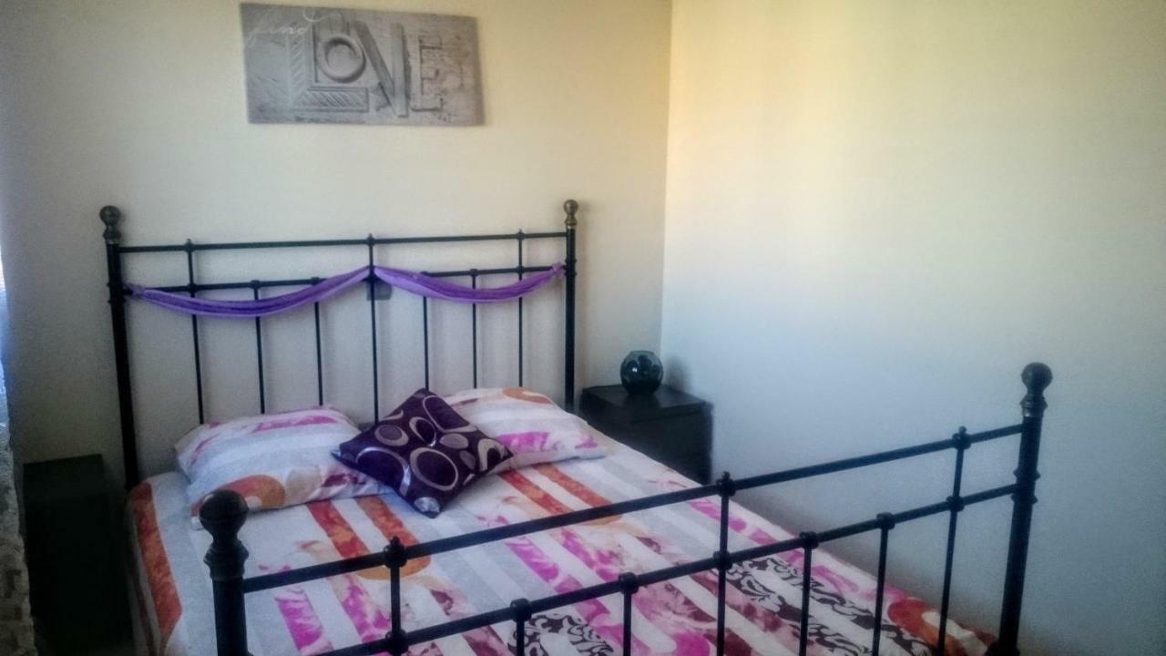 La Perla De Sonnenland Bed & Breakfast