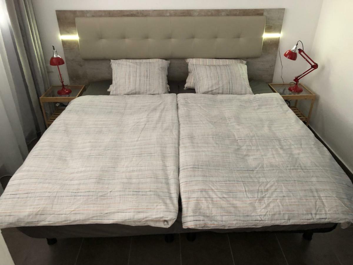 Yumbo Apartment