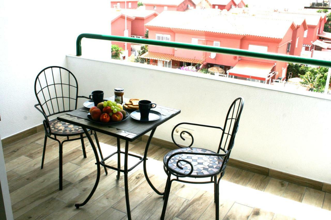 Dom Elena Surycan Apartment