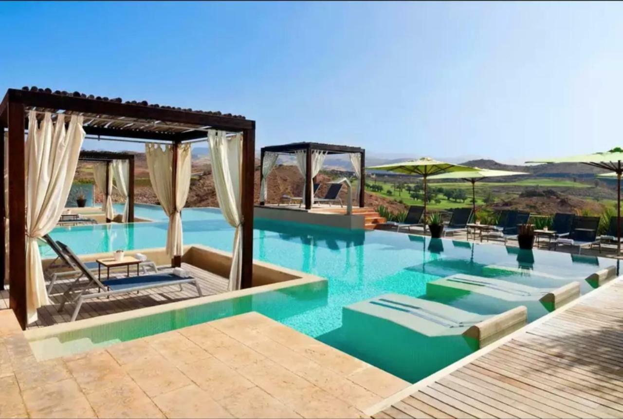 Beautiful Modern In 5★ Golf Villa *