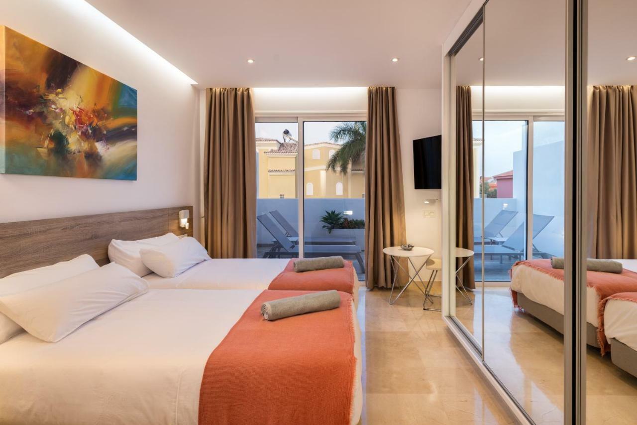 Deluxe Maspalomas *