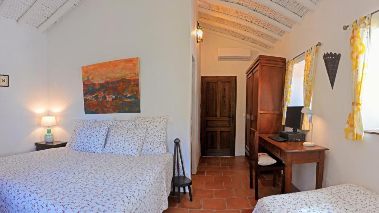 Olivas - Unique With Heated Pool