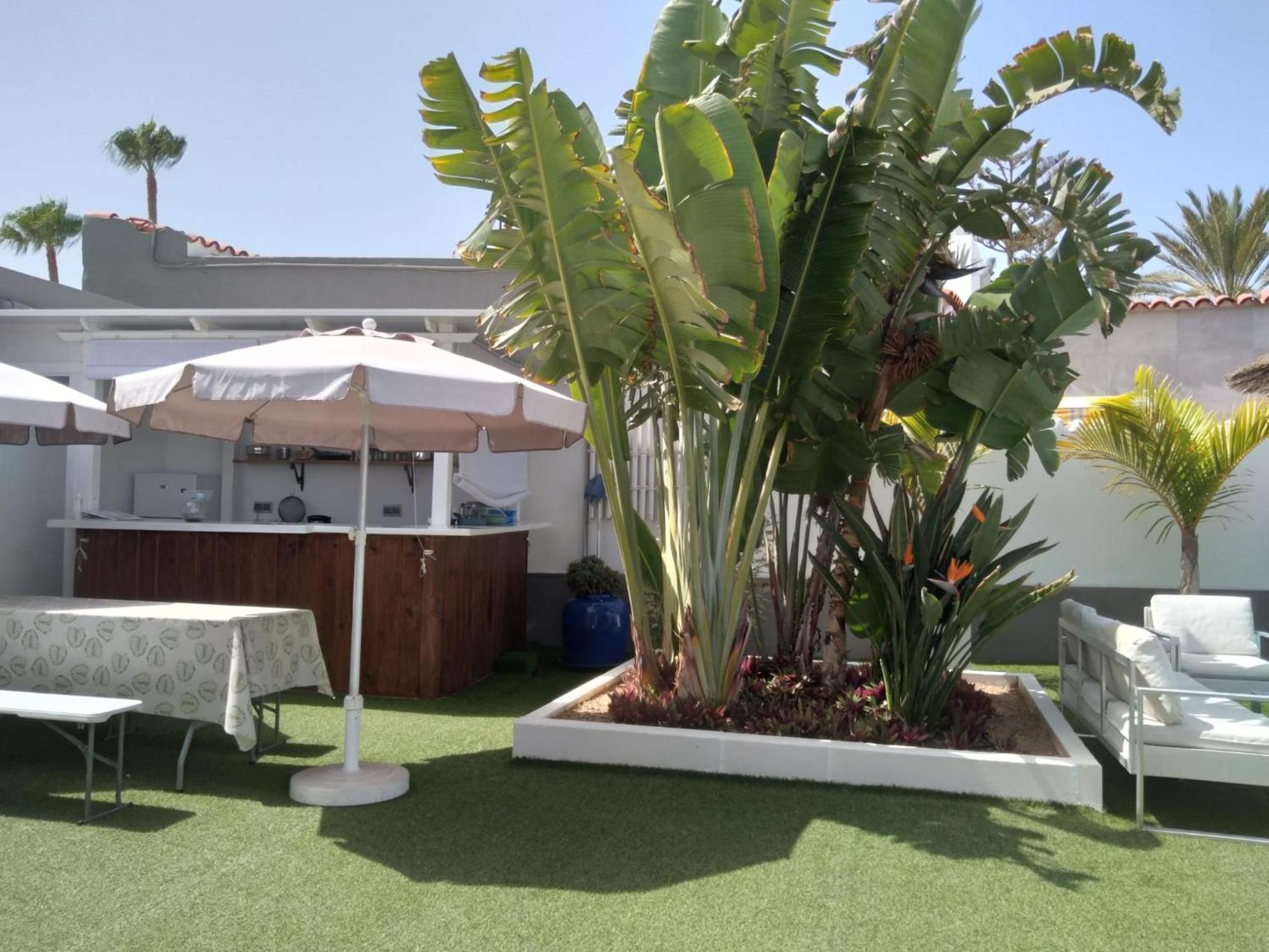 Starboys Gay - Gay Men Only Hotel Maspalomas (Gran Canaria)