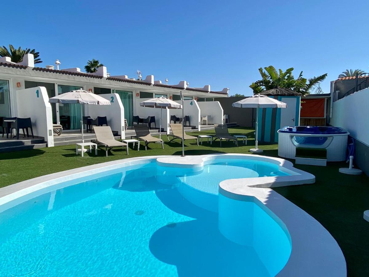 Hotel Starboys Gay - Gay Men Only 3*
