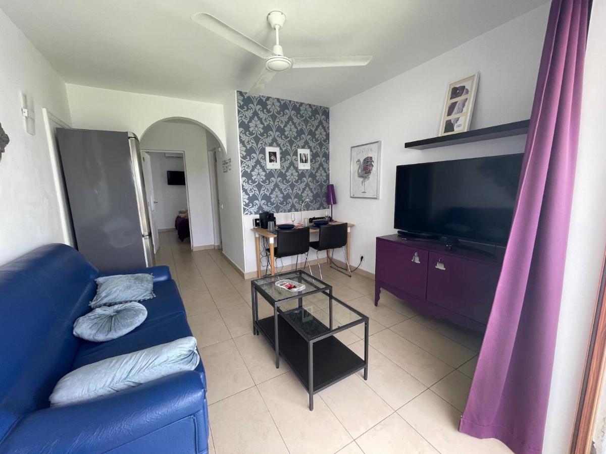 Holiday park Rainbow Golf Bungalows, Gay Men-only Maspalomas (Gran Canaria)