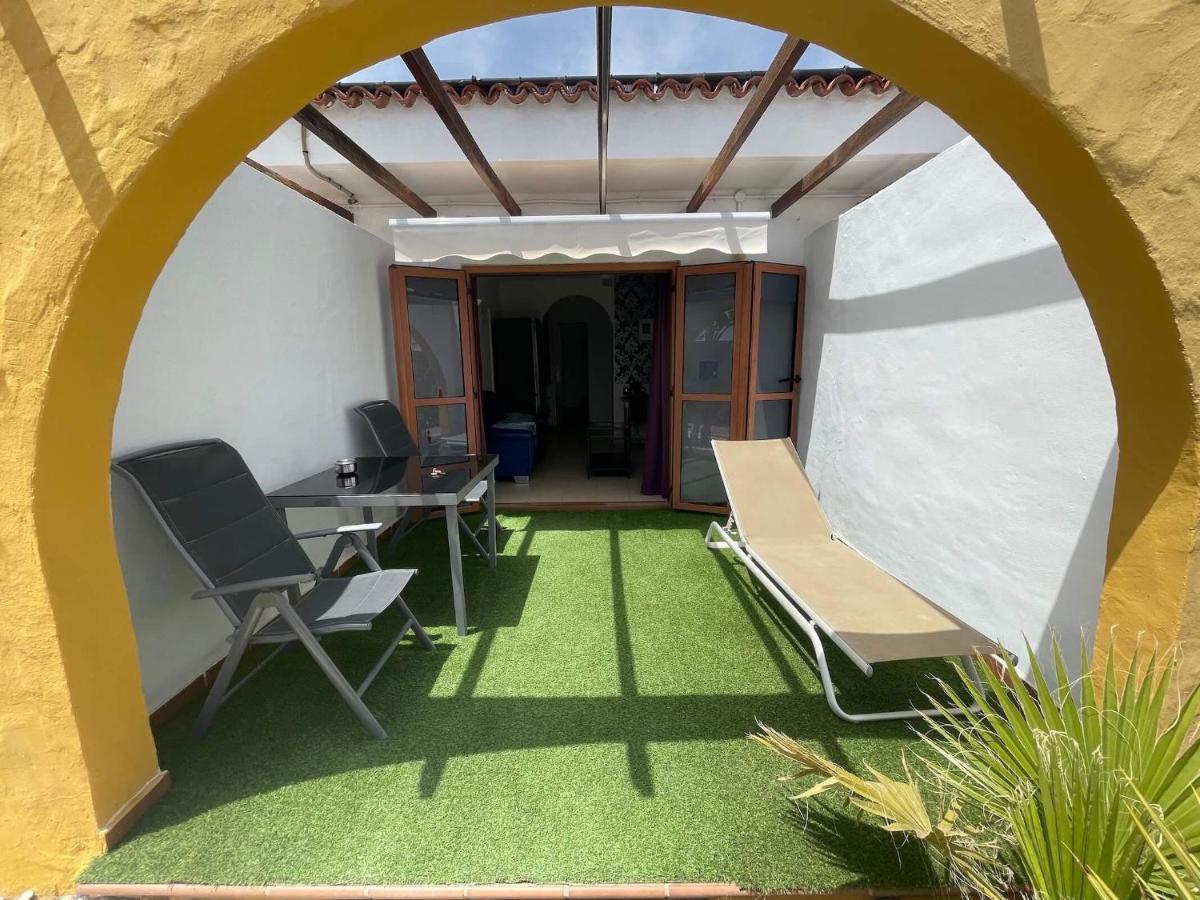 Rainbow Golf Bungalows, Gay Men-only Holiday park 3*