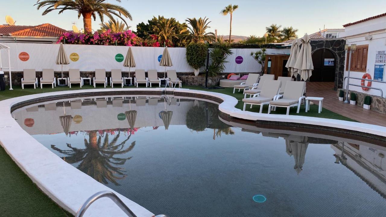 Rainbow Golf Bungalows, Gay Men-only Maspalomas (Gran Canaria)