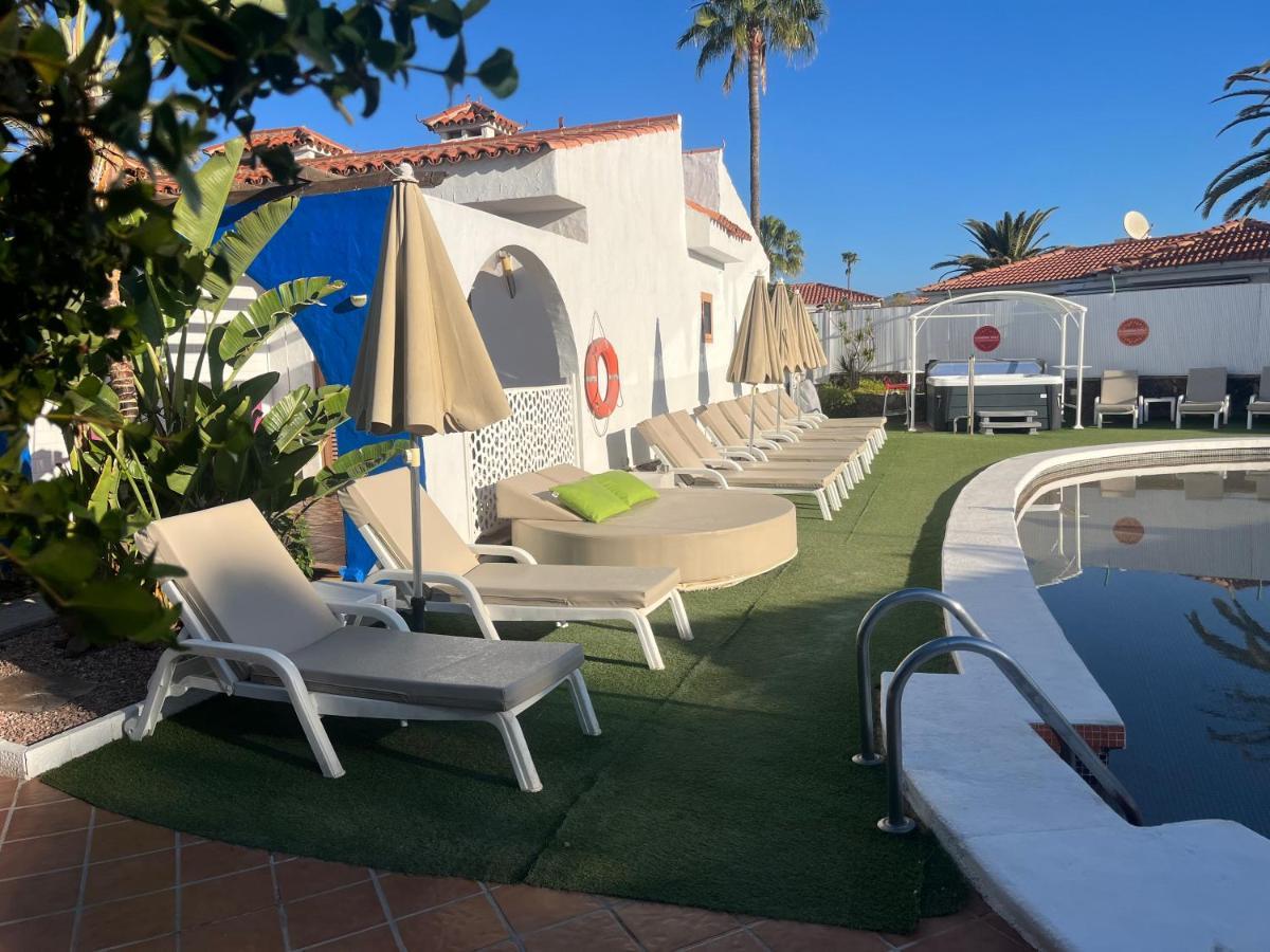 Rainbow Golf Bungalows, Gay Men-only 3*
