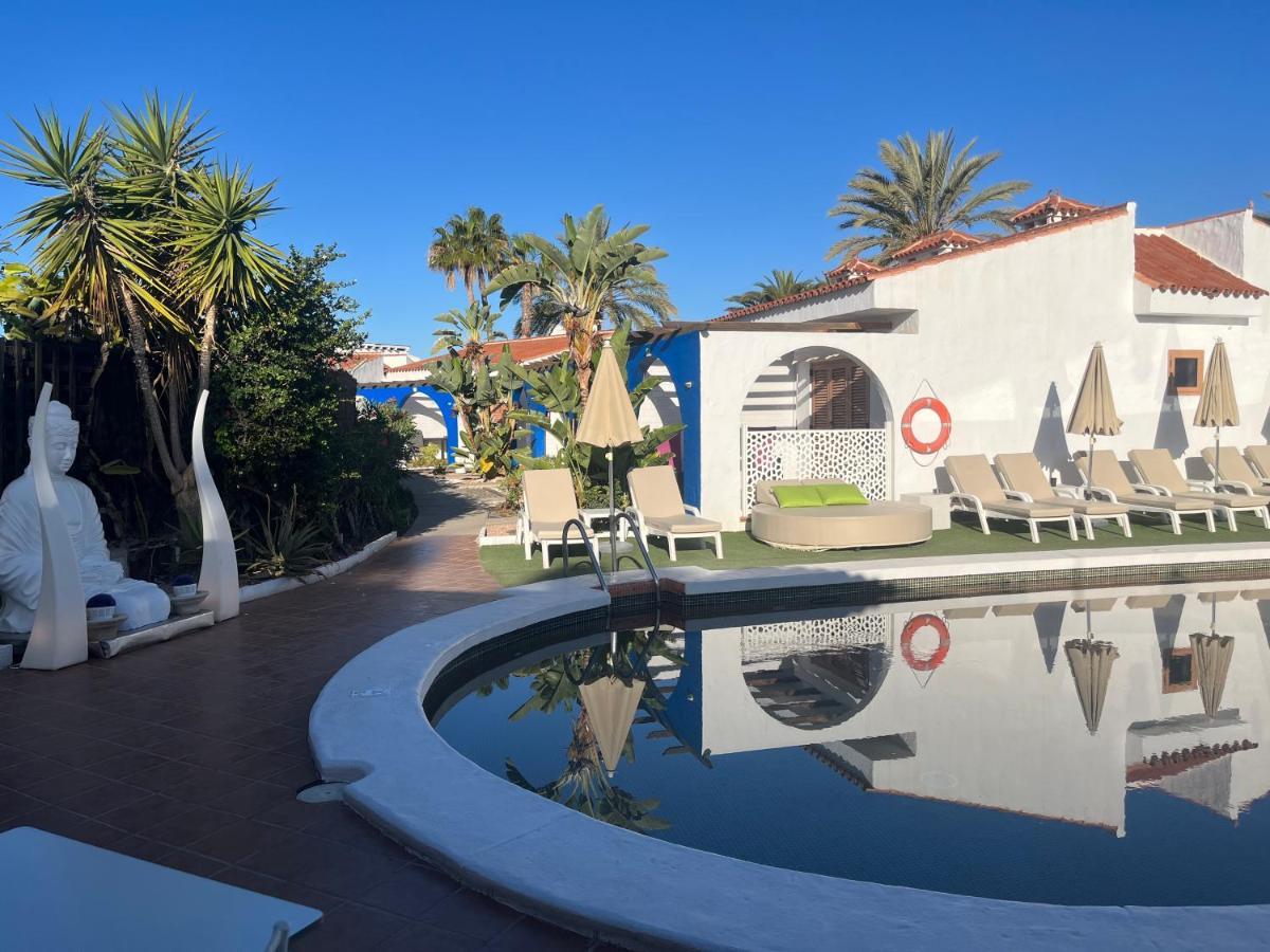 Rainbow Golf Bungalows, Gay Men-only Maspalomas (Gran Canaria)