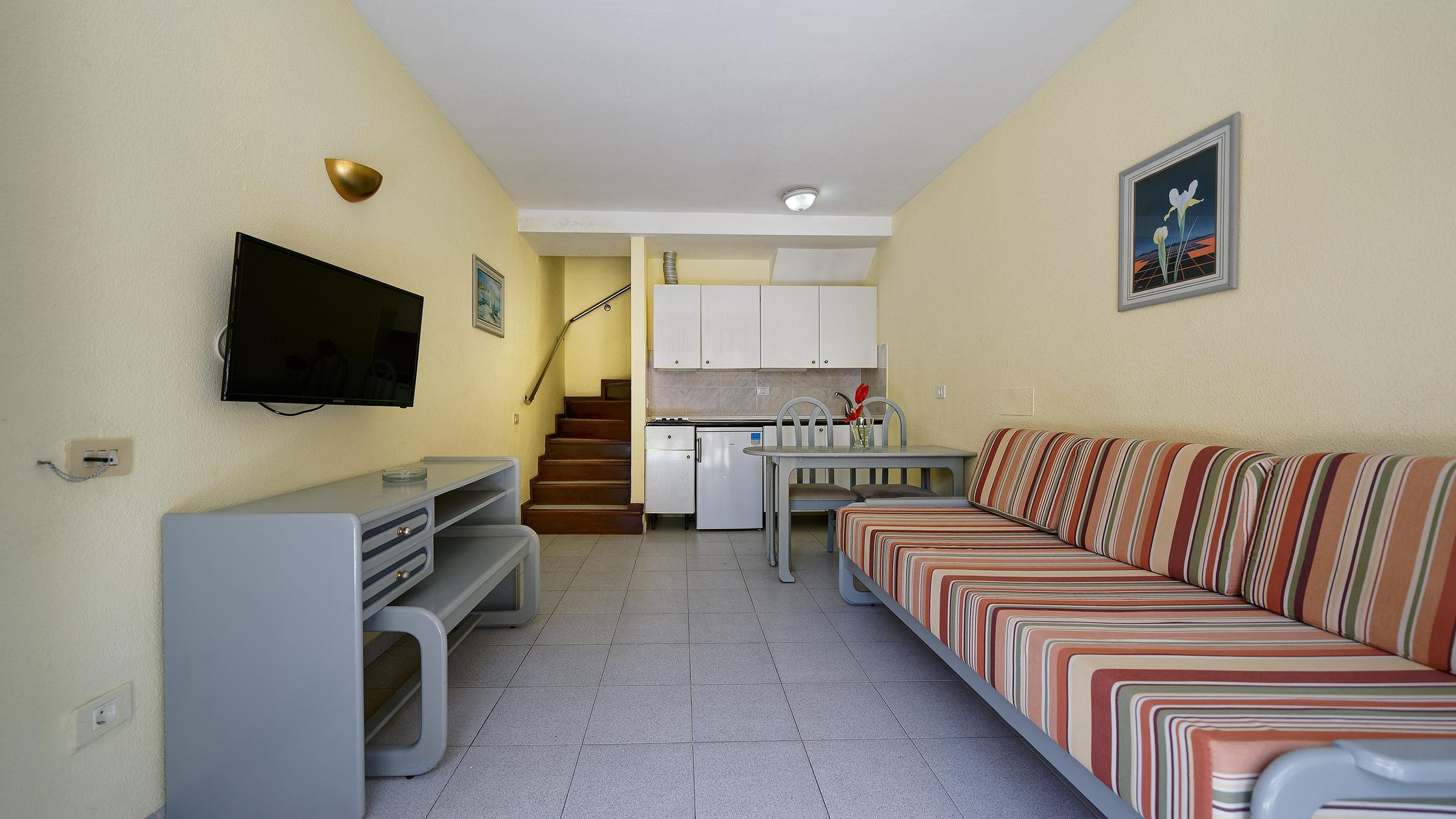 Aparthotel Oasis Club 2*