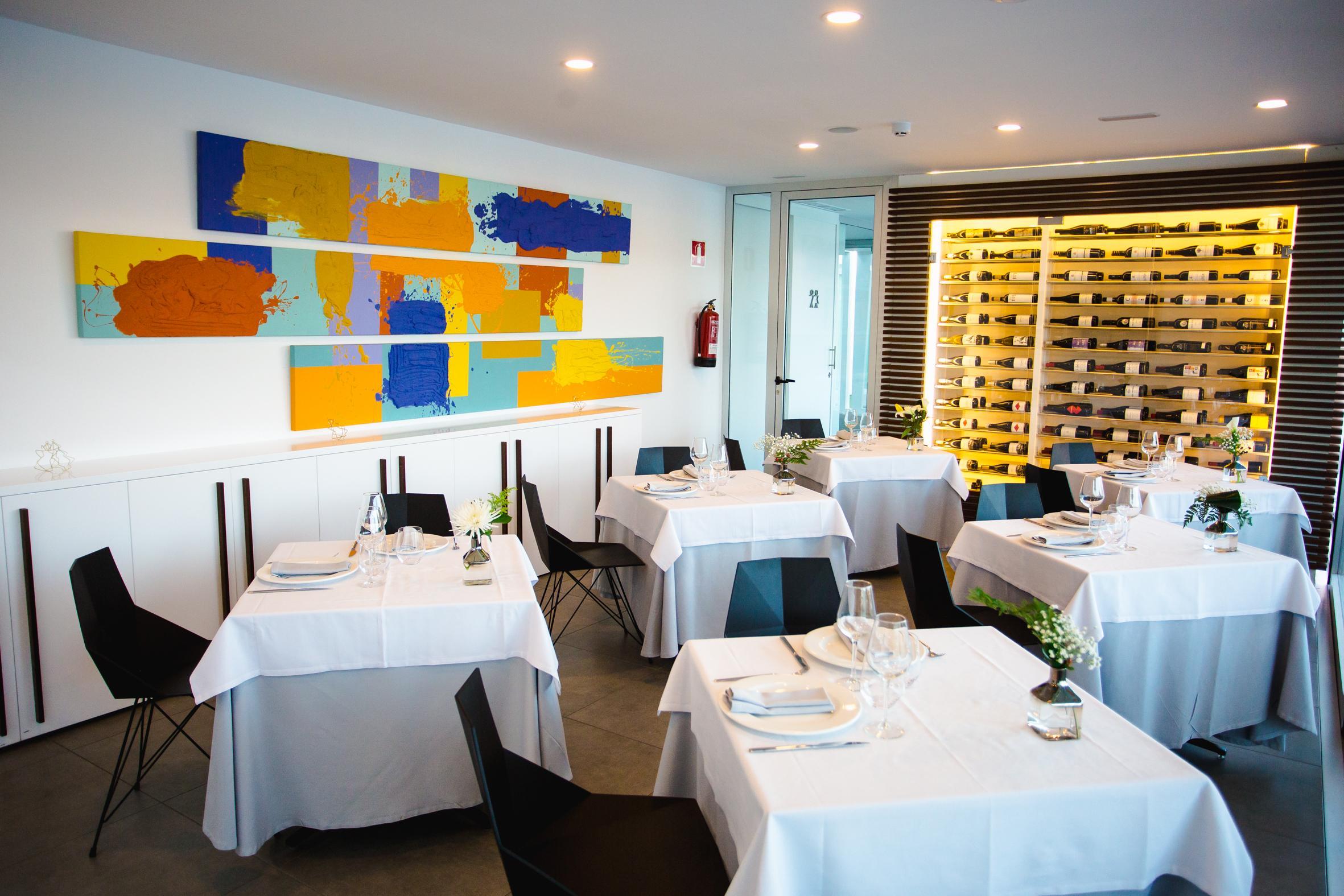 Seven & Wellness - Gay Men Only Hotelli 4*