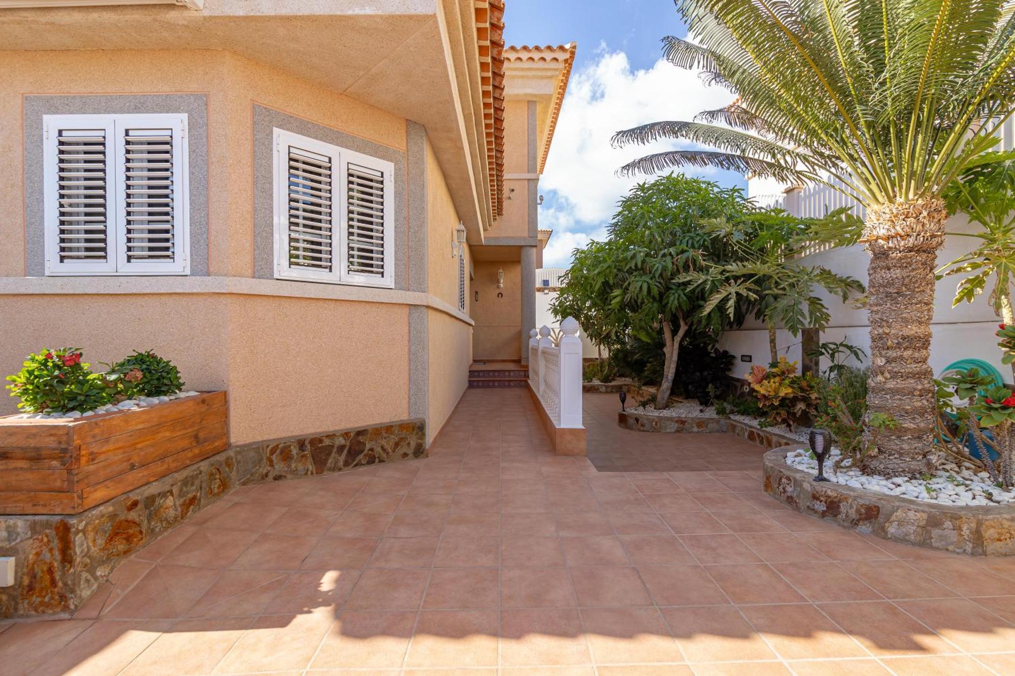 Canarian Holiday - Meloneras Hill Private Villa