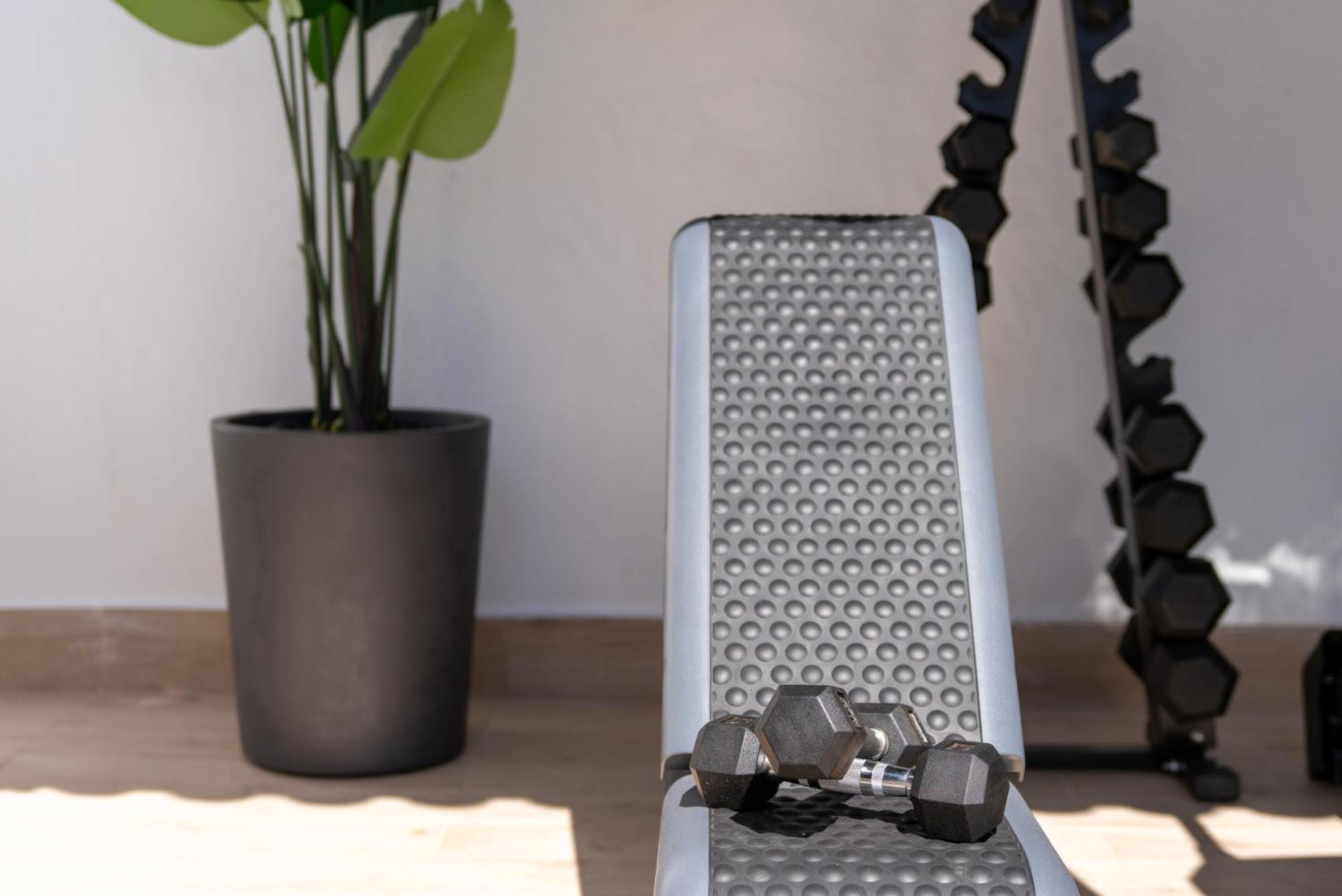 Holiday home Rooftop Pamro - Private Jacuzzi - Fitness Area - Free Wifi - Air Conditioner - Pool - Modern & Comfortable - Sunnygolf