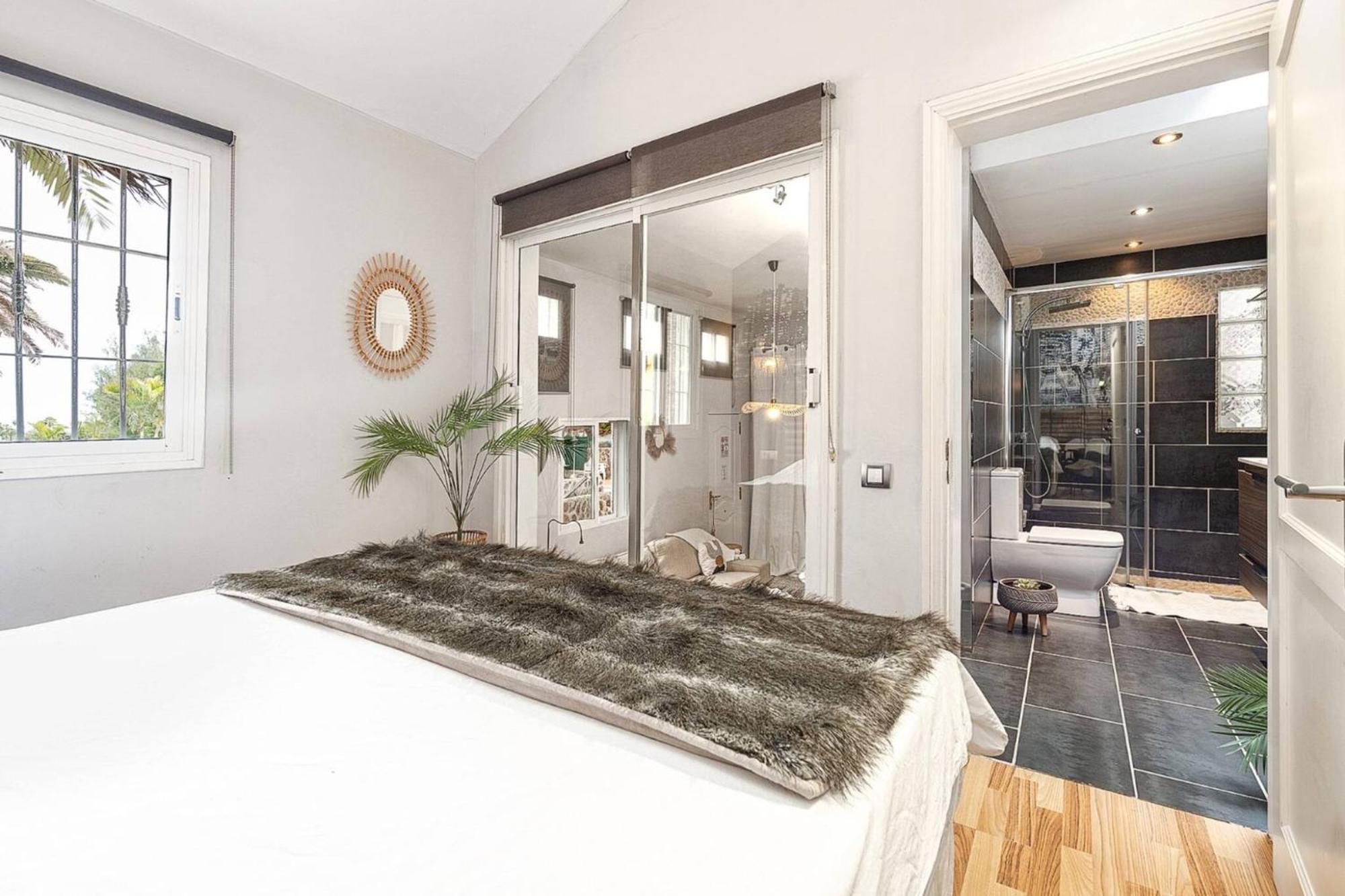 Elegant Bungalow,views,swimming Pool,golf Camp Hotelli