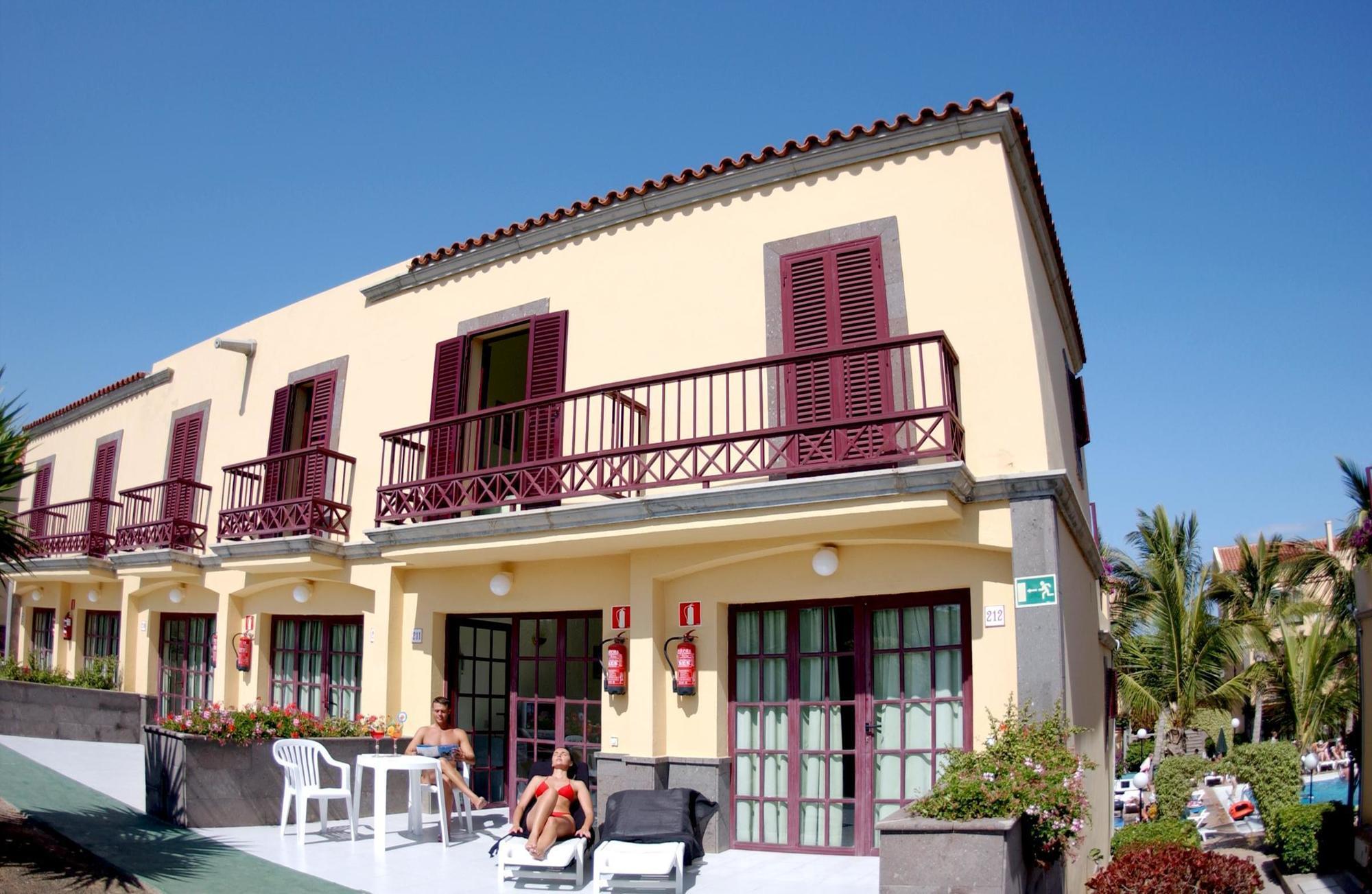 Hotel Maspalomas Oasis Club 2*
