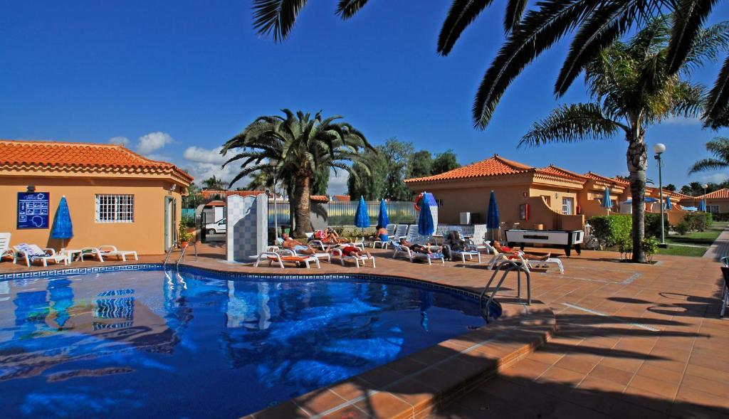Hotel Claveles Park 2*