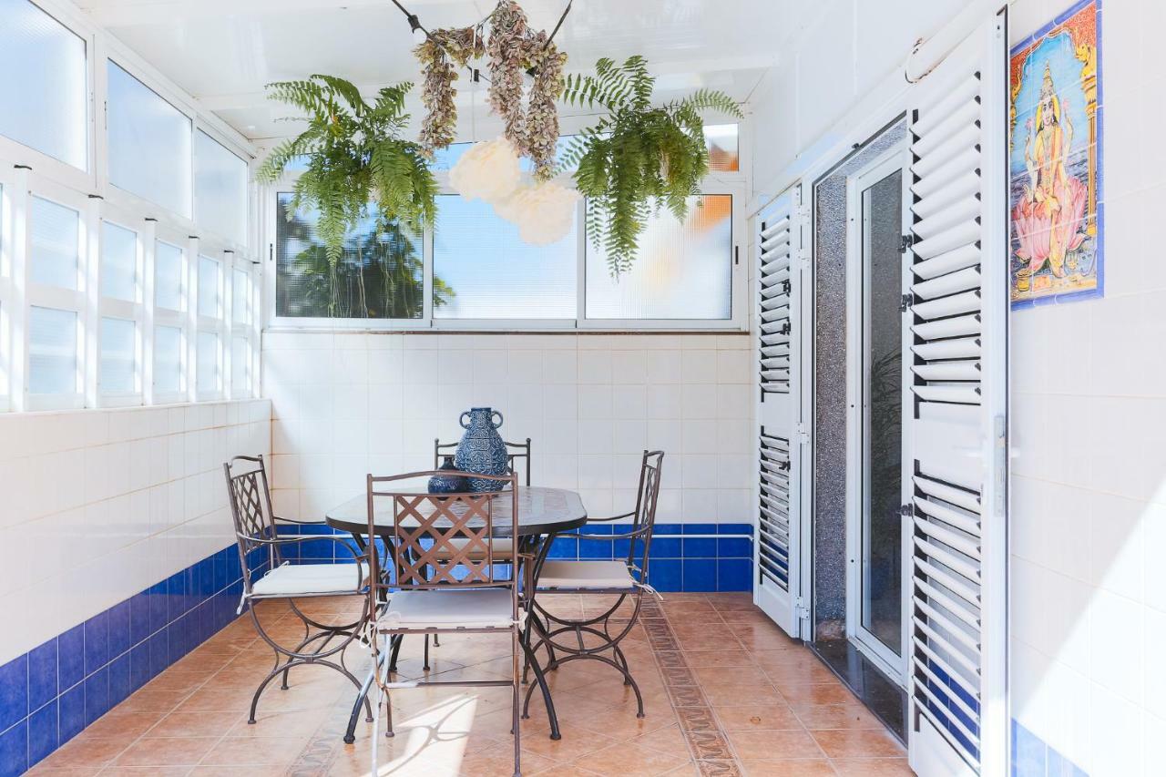 Adosado Con Terraza Y Piscina