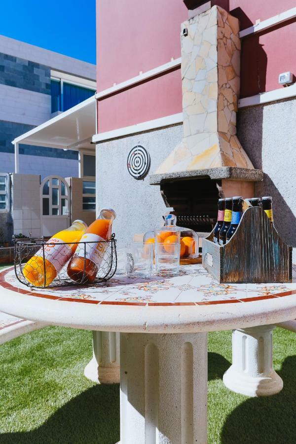 Adosado Con Terraza Y Piscina