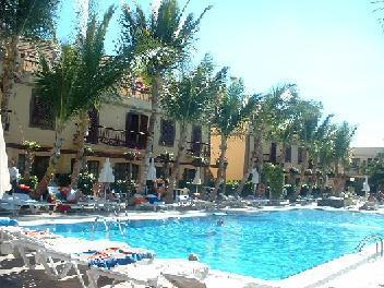 Hotel Maspalomas Oasis Club 2*